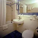 Campanile & Restaurant 벤로