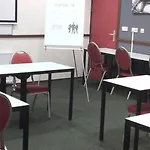 Campanile & Restaurant 3*