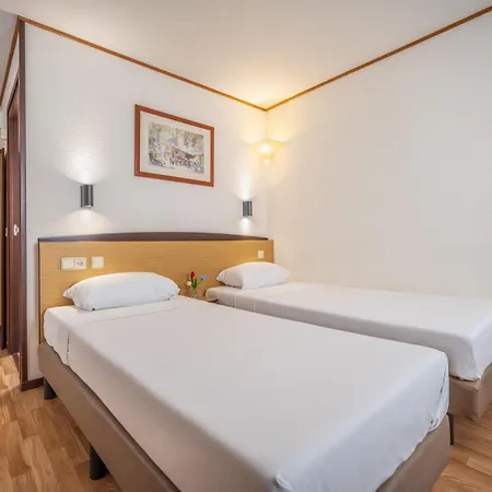 Campanile & Restaurant 3* Φένλο