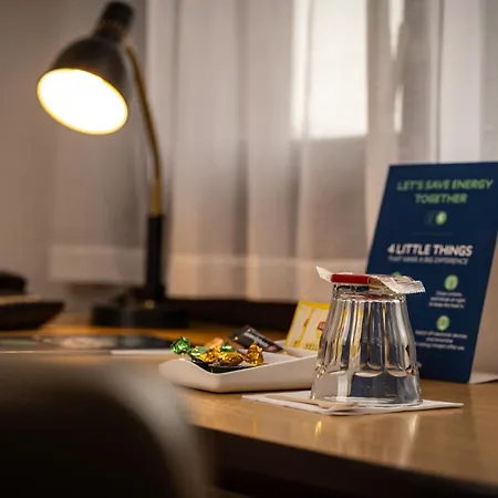 Campanile & Restaurant Ξενοδοχείο 3*