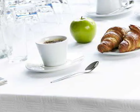 Отель Campanile & Restaurant 3*