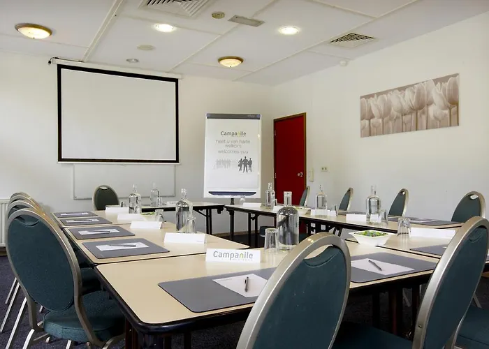 Hotel Campanile & Restaurant