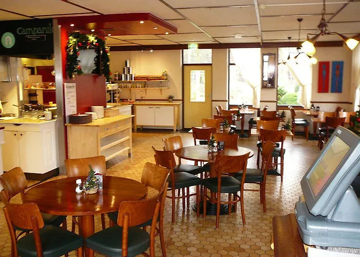 Campanile & Restaurant Hotel 3*