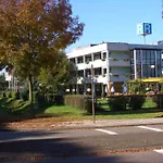 Campanile & Restaurant 호텔 벤로