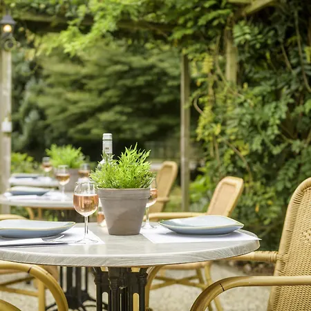 Campanile & Restaurant Hotel