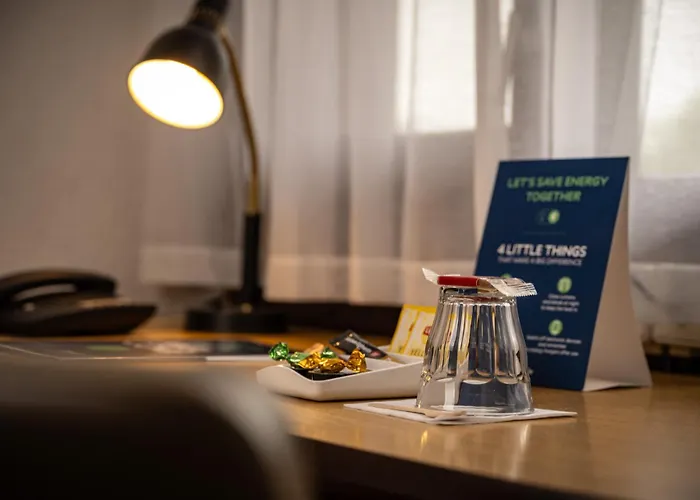 Campanile & Restaurant Hotel 3*